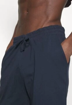 Pier One Pyjama - Dark Blue/Bordeaux -Lyno Kleding Winkel 054dcd8e459c410aa898a7f88c95e5c4