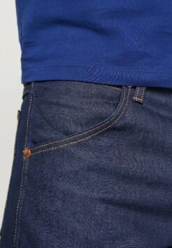 Wrangler Straight Leg Jeans - Dark Blue 11 Wrangler Straight Leg Jeans - Dark Blue -Lyno Kleding Winkel 0c80c3d5f6ae4886a2fda66fceaf1ba3