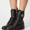 Tamaris Veterboots - Black/Gold -Lyno Kleding Winkel 0dbb5616885642ffae0b256bb095a0d0