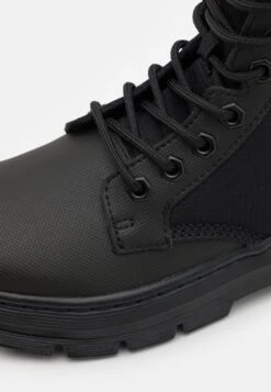 Dr. Martens Combs Ii Unisex - Veterboots - Black -Lyno Kleding Winkel 13dc1310c82a454cab85e34afea75610