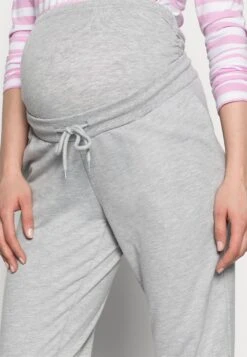 Slim Fit Joggers - Overbump - Trainingsbroek - Light Grey 11 Slim Fit Joggers - Overbump - Trainingsbroek - Light Grey -Lyno Kleding Winkel 1598926c008d498a9b25da53bfb7bad5