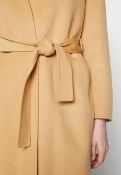 Filippa K Alexa Coat - Mantel - Light Camel -Lyno Kleding Winkel 16a74df9c80a42089c61d3cdf42da03a