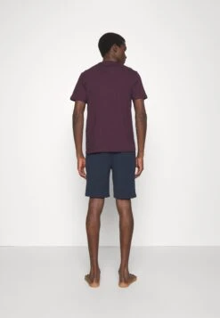 Pier One Pyjama - Dark Blue/Bordeaux -Lyno Kleding Winkel 19f3d0125f164a408f44d4b9770cce64