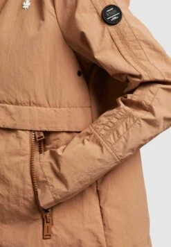 Khujo Zahira3 - Lichte Jas - Toffee -Lyno Kleding Winkel 1b88c6d5c16c4b5493eaa5446721847e