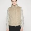 MARC CAIN Bodywarmer - Almond Milk -Lyno Kleding Winkel 20d9ba36ab8846e694f402ad352f580c