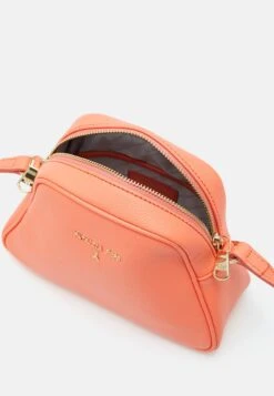 Patrizia Pepe Schoudertas - Coral Fluo -Lyno Kleding Winkel 22a52274475141c4ade79a549027f0d0