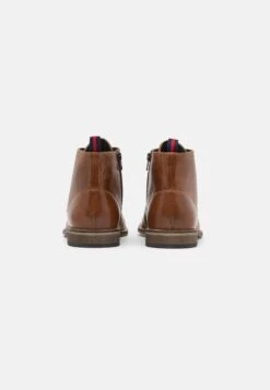 Pier One Leather - Veterboots -Camel -Lyno Kleding Winkel 248f4646e7ed47049f0e84eb53222daa