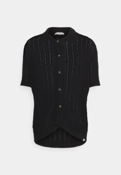 Les Deux Garrett Knitted Shirt - Vest - Black 12 Les Deux Garrett Knitted Shirt - Vest - Black -Lyno Kleding Winkel 2ee1fdb1729f43b48e2862afbd4b9fab