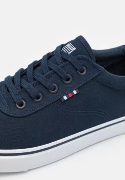 Pier One Unisex - Sneakers Laag - Dark Blue -Lyno Kleding Winkel 32507fd832634b92a4915d77598d3c25