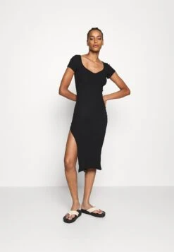 Etui-Jurk - Black -Lyno Kleding Winkel 376d1444867645d895ffc10682c02308