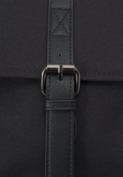 Pier One Schoudertas - Black 9 Pier One Schoudertas - Black -Lyno Kleding Winkel 378e297420d44232a35a852ea45c043e