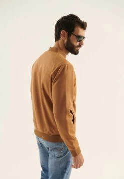 Pier One Bomberjacks - Cognac -Lyno Kleding Winkel 3b69777092a34fcca8fbe67c95237c20