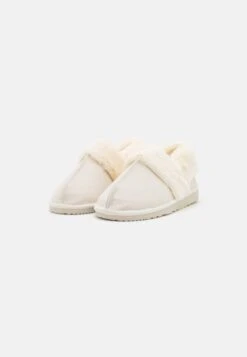 Pier One Pantoffels - White -Lyno Kleding Winkel 3d24649a22144e62b50d5c178dda582a