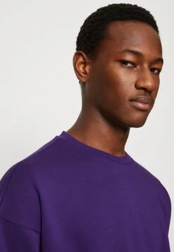 YOURTURN Unisex - Sweater - Purple -Lyno Kleding Winkel 422dece4f4c7482f84f3073fde8c2921