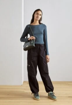 Anna Field Schoudertas - Dark Green 11 Anna Field Schoudertas - Dark Green -Lyno Kleding Winkel 4a2af30010d3412fa89286a9e5fb71e0