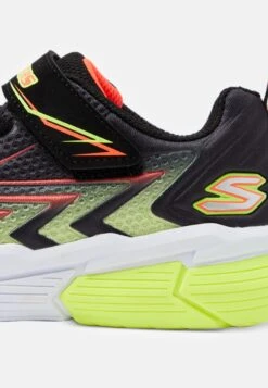 Skechers Vector-Matrix Unisex - Sneakers Laag - Black/Yellow/Coral -Lyno Kleding Winkel 4e8abd89890b4a52ac8a25db9d0974ce