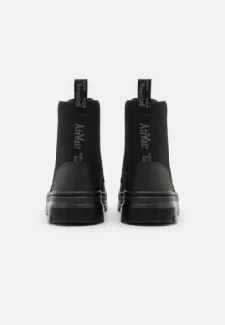 Dr. Martens Combs Ii Unisex - Veterboots - Black -Lyno Kleding Winkel 4f687773acd04126a61f5769b74ed49b