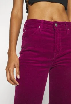 Lee Breese - Flared Jeans - Foxy Violet -Lyno Kleding Winkel 545ceb9203164e60b84ea764807806aa