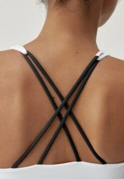 Born Living Yoga Daira - Sport-Bh Met Light Support - White -Lyno Kleding Winkel 55d305024ae5409388c2eb6095cdcefb