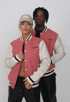 Lamar Varsity Jacket Unisex - Imitatieleren Jas - Coral -Lyno Kleding Winkel 5765faf6aef0490c9dfd6eceed611a3d