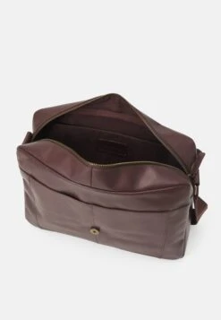 Pier One Leather Unisex - Laptoptas - Brown -Lyno Kleding Winkel 5b4d14f90e4c4510b679f04d80f27b19