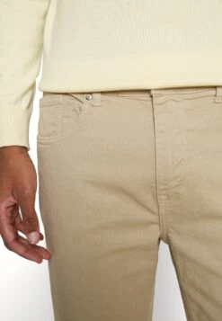 Pier One Slim Fit Jeans - Beige -Lyno Kleding Winkel 5c0c3fb9ba344384b5ed37a30e251c8c