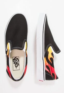 Vans Classic Slip-On- Instappers - Black/True White -Lyno Kleding Winkel 5c3ba2b63d394cd3a2b38a4cf32e465d