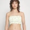 Seafolly Summer Crush Shirred Long Line Bandeau - Bikinitop - Off-White 1 Seafolly Summer Crush Shirred Long Line Bandeau - Bikinitop - Off-White -Lyno Kleding Winkel 5fe43edad53a4ad79e0d2182d47e1e46