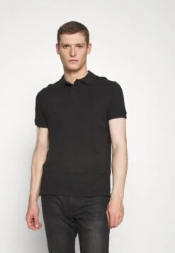 Pier One 3 Pack - Poloshirt - Black/Dark Blue/White 12 Pier One 3 Pack - Poloshirt - Black/Dark Blue/White -Lyno Kleding Winkel 64cd33dcebca4047b676279f69972698