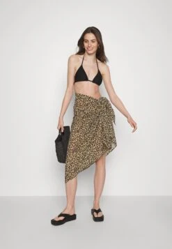 Bruno Banani Pareo - Strandaccessoire - Leo -Lyno Kleding Winkel 66289ad549214807a12962da22c99ff0