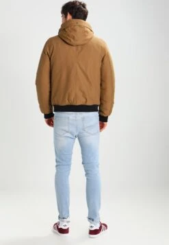 Pier One Winterjas - Beige -Lyno Kleding Winkel 6b0753ac77d74ba3817b599509097817