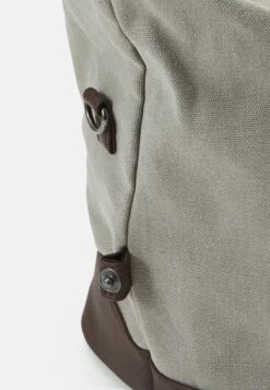 Pier One Unisex - Reistas - Grey 11 Pier One Unisex - Reistas - Grey -Lyno Kleding Winkel 6fa7c56bd7a241beadc9861c482d7855