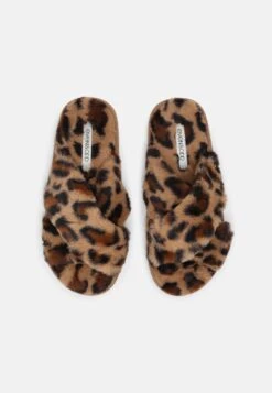 Even&Odd Pantoffels - Beige -Lyno Kleding Winkel 70c10b86eb9f439092310bf0cc721da5