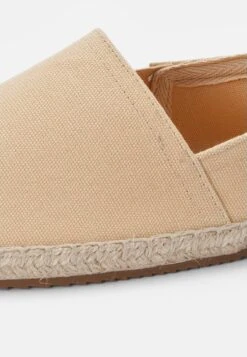 Pier One Rena Espadrille Unisex - Espadrilles - Beige -Lyno Kleding Winkel 7bf9f79cf7ad4df8a90b17f86d74fca8