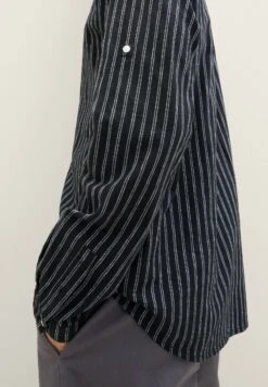 TOM TAILOR Denim Mit Stehkragen - Overhemd - Black Stripe -Lyno Kleding Winkel 83b9b1615edd4a46bc6fb0125e645946