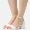 Call It Spring Vickie - Sandalen - White 1 Call It Spring Vickie - Sandalen - White -Lyno Kleding Winkel 83e89d5e97fa4a73aa3a540a973d8cda