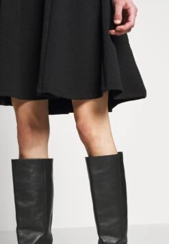 Anna Field Basic Mini A-Line Skirt - Minirok - Black -Lyno Kleding Winkel 8563f60c0b0940f78419b340c95fc425