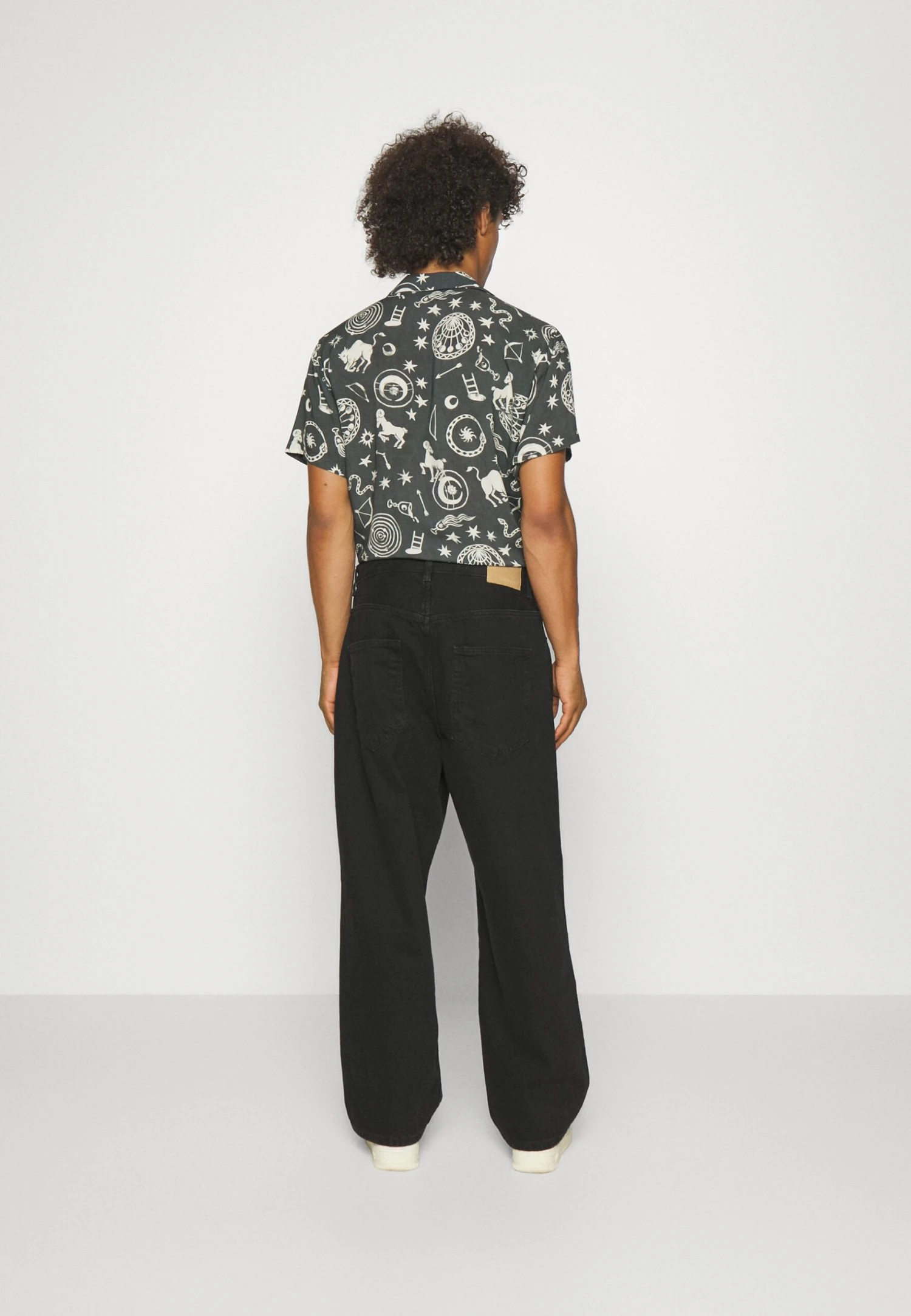 YOURTURN Baggy Jeans Unisex - Relaxed Fit Jeans - Black Denim 5 YOURTURN Baggy Jeans Unisex - Relaxed Fit Jeans - Black Denim - Afbeelding 3