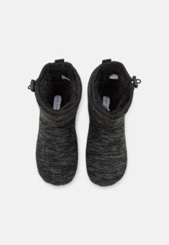 Pier One Pantoffels - Black -Lyno Kleding Winkel 90fbbefcf7674038ba88229a5c5626d7