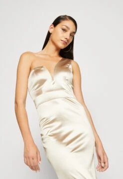 Wal G Evalina One Sleeve Maxi - Galajurk - Champagne -Lyno Kleding Winkel 9346ebbebd34415996d3098c673a1593