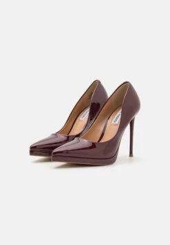 Steve Madden Klassy - Klassieke Pumps - Bordeaux -Lyno Kleding Winkel 97851a7d84064f26a2d0d32925164440