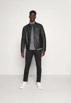 Pier One Muscle Fit Turtle - Trui - Mottled Grey -Lyno Kleding Winkel 980d461669e946608dd2b414b76c7106