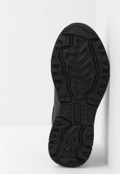 Skechers Oak Canyon - Sneakers Laag - Black 12 Skechers Oak Canyon - Sneakers Laag - Black -Lyno Kleding Winkel 9b8dc785f3c443fdb31abe0c2c4d3e41