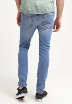 Pier One Slim Fit Jeans - Light Blue Denim -Lyno Kleding Winkel 9ce69a79e7f24d82919ce673ea1c8949