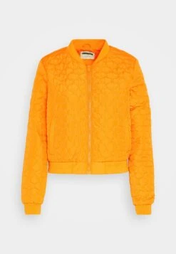 Noisy May Nmvivi- Bomberjacks - Vibrant Orange 12 Noisy May Nmvivi- Bomberjacks - Vibrant Orange -Lyno Kleding Winkel a458d7d041d44c2b9d664b915ddbc5d0