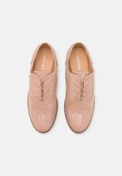 Veterschoenen - Rose Gold -Lyno Kleding Winkel a8b360f214fb42b092ad1dd0f0ba3e67