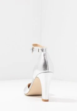 Anna Field Leather Pumps - Hoge Hakken - Silver 14 Anna Field Leather Pumps - Hoge Hakken - Silver -Lyno Kleding Winkel a92435984125429abc3178c00735c8db