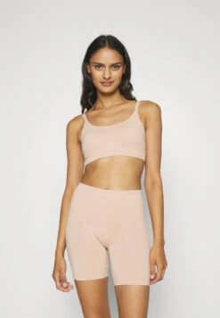 Chantelle Smooth Comfort Wirefree Bra - Bustier - Sirocco -Lyno Kleding Winkel b95b9da6d7294dd7aa9bacfb4365336e