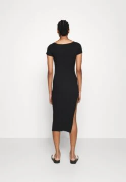 Etui-Jurk - Black -Lyno Kleding Winkel ba4d10d72814428a871d56b4d54d24c3