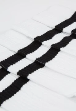 Pier One 5 Pack - Sokken - White 7 Pier One 5 Pack - Sokken - White -Lyno Kleding Winkel bba04d20a797407b9b5f49c4e56503ef